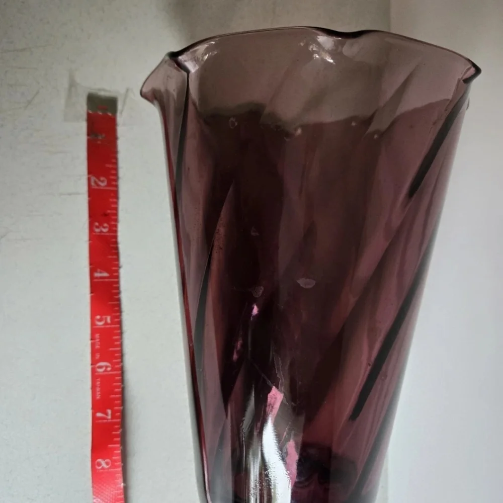 Purple Vase Ruffled Rim Glass Vtg - Picture 3 of 5